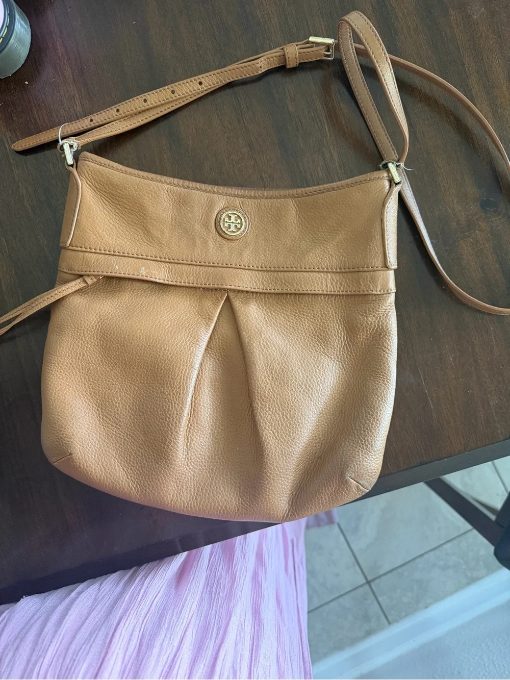 Tory Burch Camel/Tan Leather Shoulder Bag with Logo Medallion